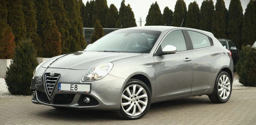 Alfa Romeo Giulietta cena 38900 przebieg: 106000, rok produkcji 2014 z Słupca małe 436